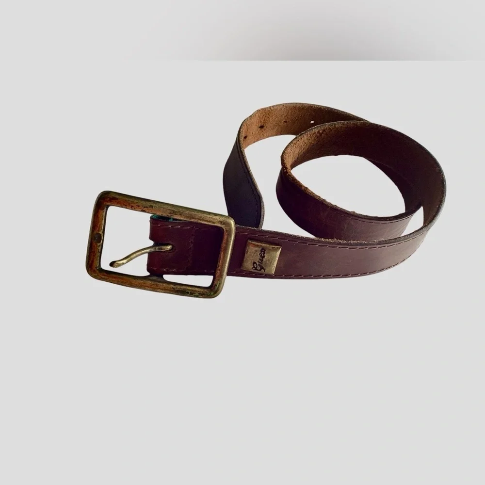 ❣️Guess Rare Leather Belt ❣️